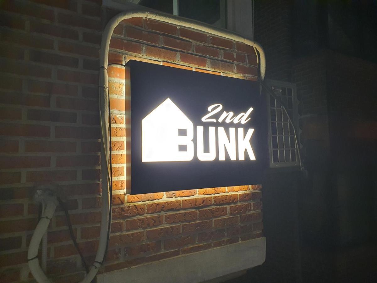Bunk Backpackers Rumah tetamu